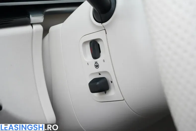Mercedes-Benz S 400 (Clasa S) din 2024 cu 65.700 km - oferta MER210726 - foto 31