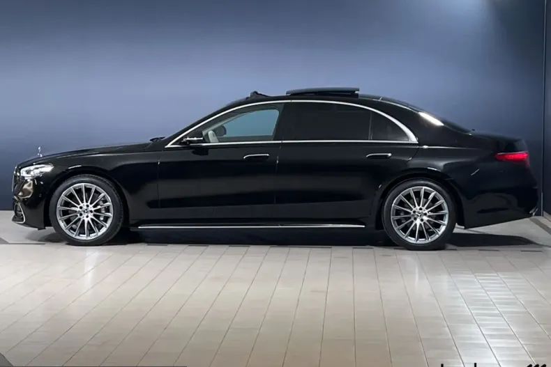 Mercedes-Benz S 350 (Clasa S) din 2024 cu 25.345 km - oferta MER210729 - foto 5