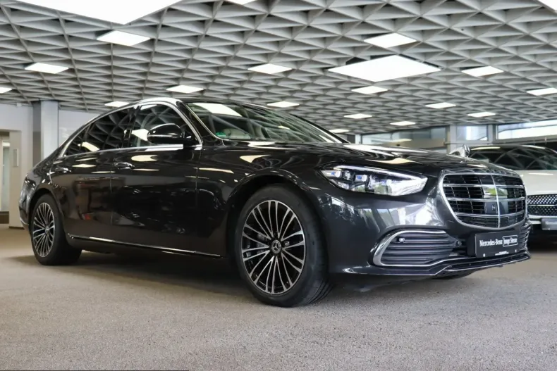 Mercedes-Benz S 580 (Clasa S) din 2023 cu 91.500 km - oferta MER210731 - foto 1