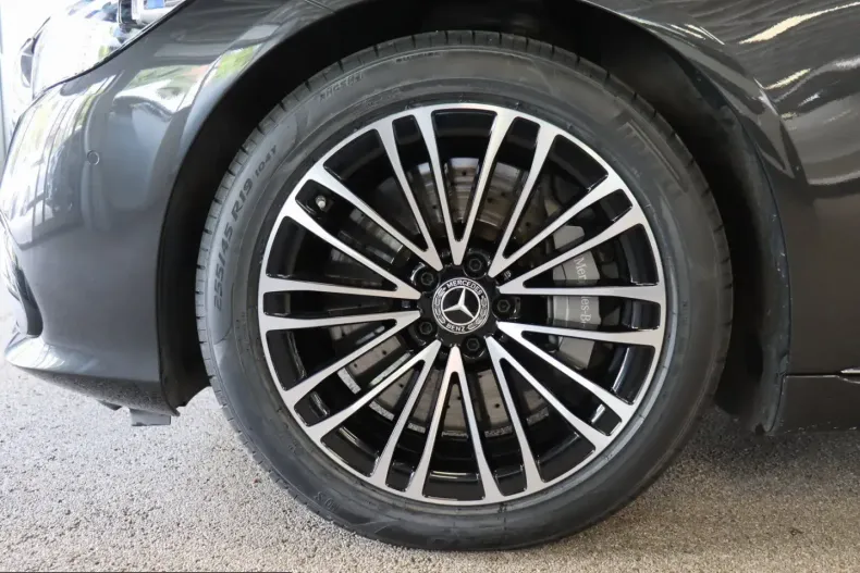 Mercedes-Benz S 580 (Clasa S) din 2023 cu 91.500 km - oferta MER210731 - foto 8