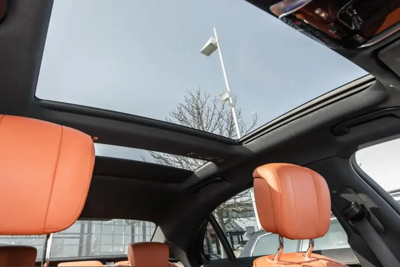 Mercedes-Benz S 580 (Clasa S) din 2022 cu 53.330 km - oferta MER210735 - foto 7