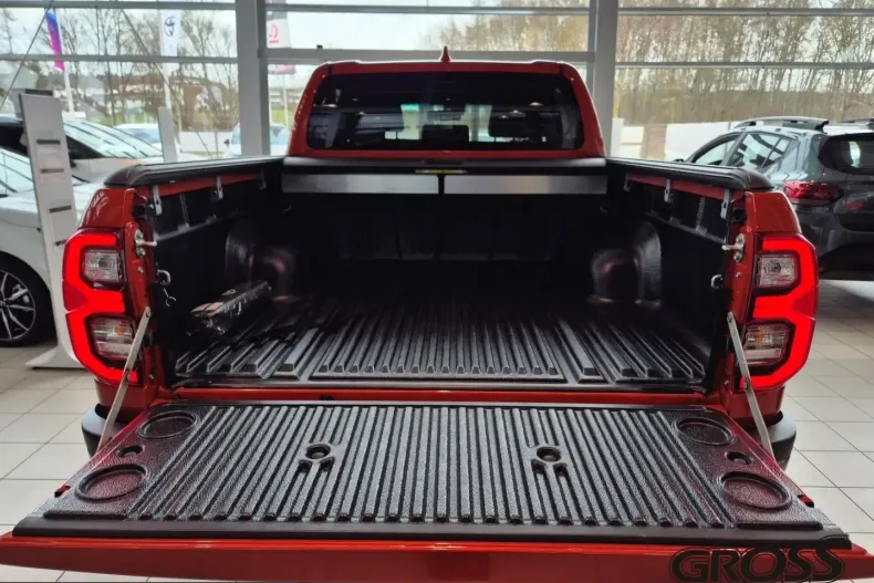 Toyota Hilux din 2024 cu 24.900 km - oferta TOY210738 - foto 7