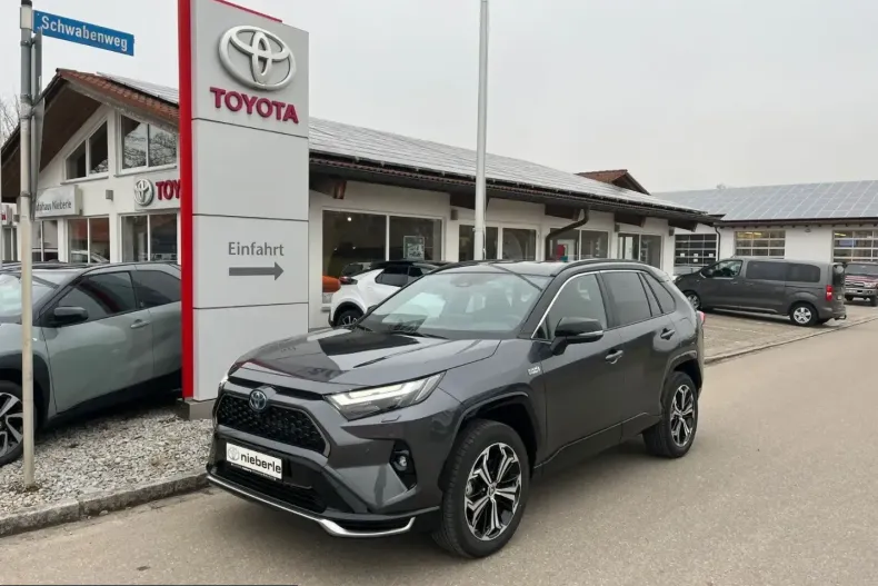 Toyota RAV4 din 2025 cu 17.500 km - oferta TOY210744 - foto 1