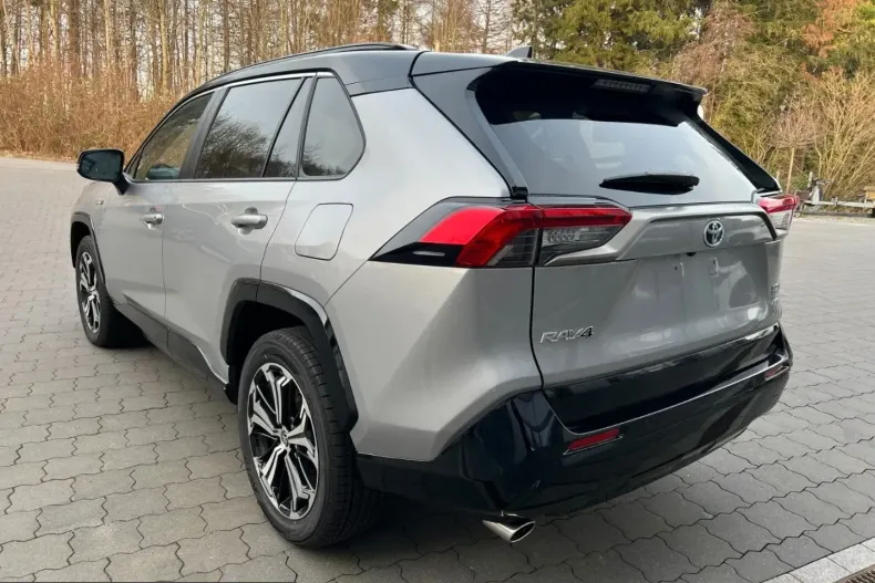 Toyota RAV4 din 2024 cu 23.300 km - oferta TOY210746 - foto 5