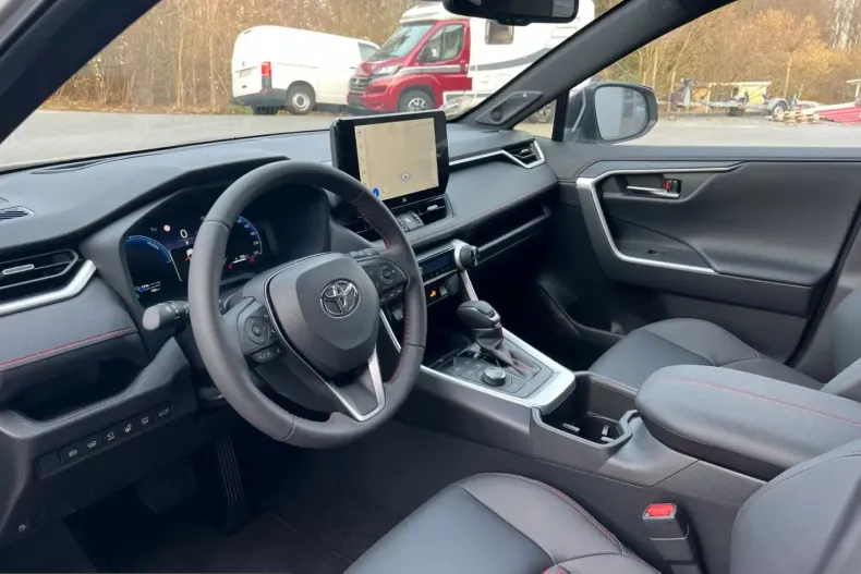 Toyota RAV4 din 2024 cu 23.300 km - oferta TOY210746 - foto 8