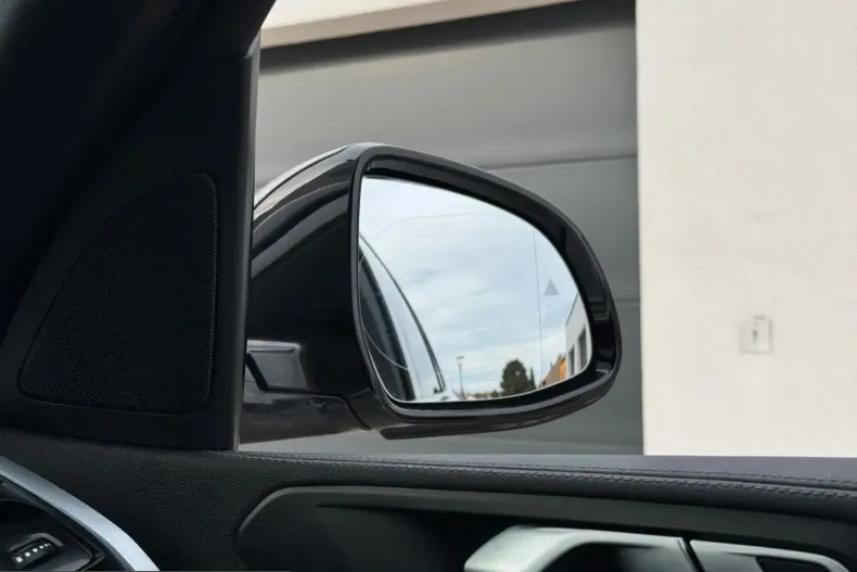BMW X5 (Seria X) din 2021 cu 55.578 km - oferta BMW210747 - foto 31