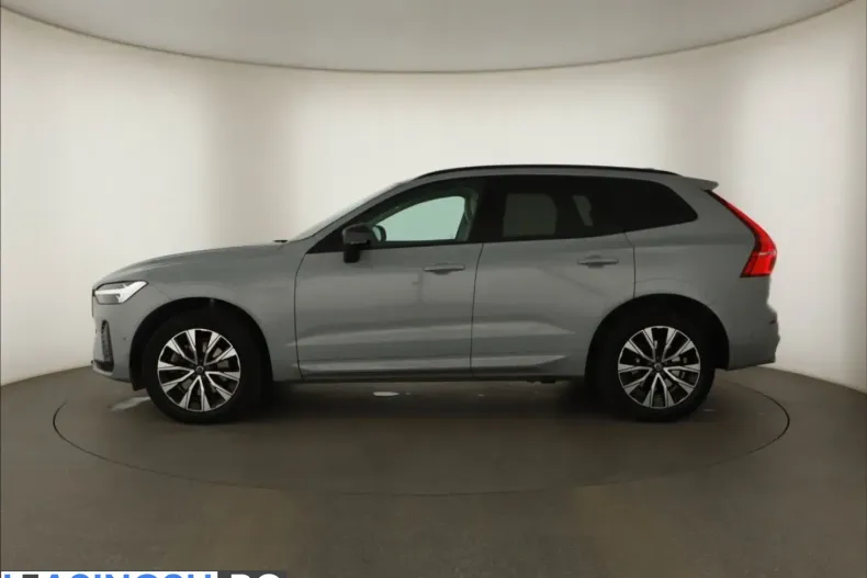 Volvo XC60 din 2023 cu 54.950 km - oferta VOL210750 - foto 3