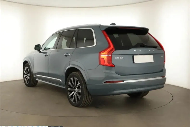 Volvo XC90 din 2023 cu 79.400 km - oferta VOL210751 - foto 4