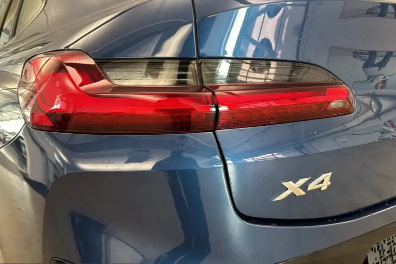 BMW X4 (Seria X) din 2025 cu 20.462 km - oferta BMW210756 - foto 14