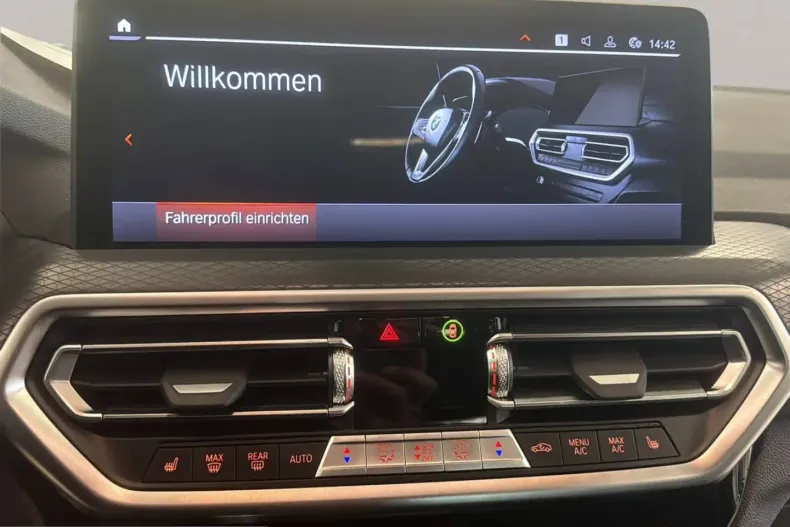 BMW X4 (Seria X) din 2025 cu 20.462 km - oferta BMW210756 - foto 19