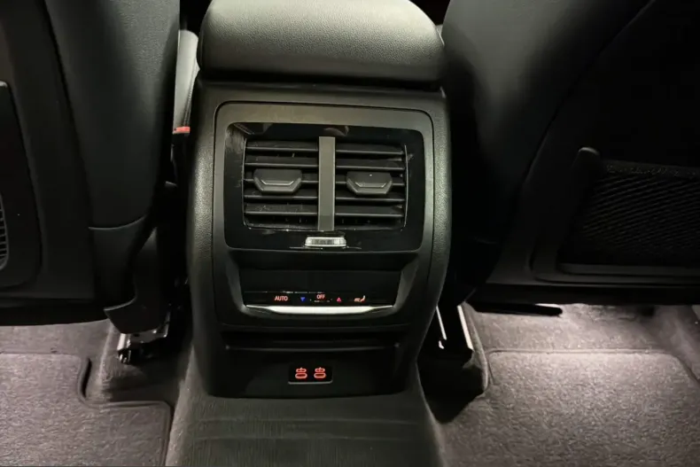 BMW X4 (Seria X) din 2025 cu 20.462 km - oferta BMW210756 - foto 21