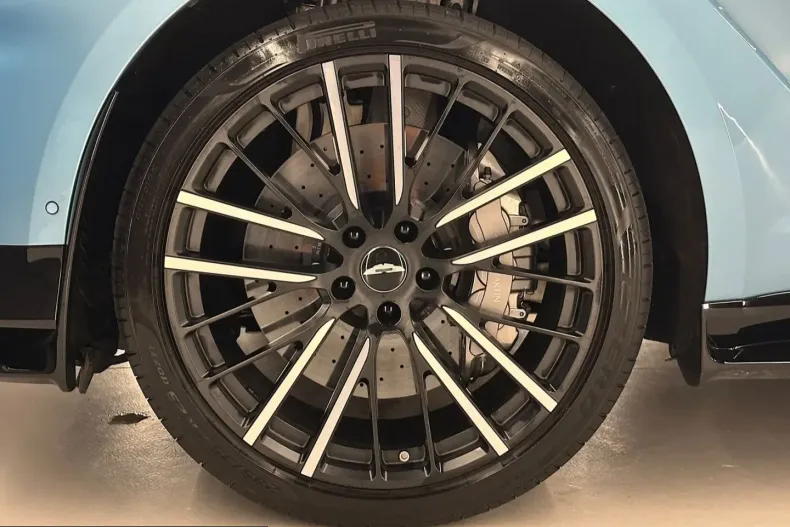 Aston Martin DBX din 2023 cu 39.000 km - oferta AST210765 - foto 9