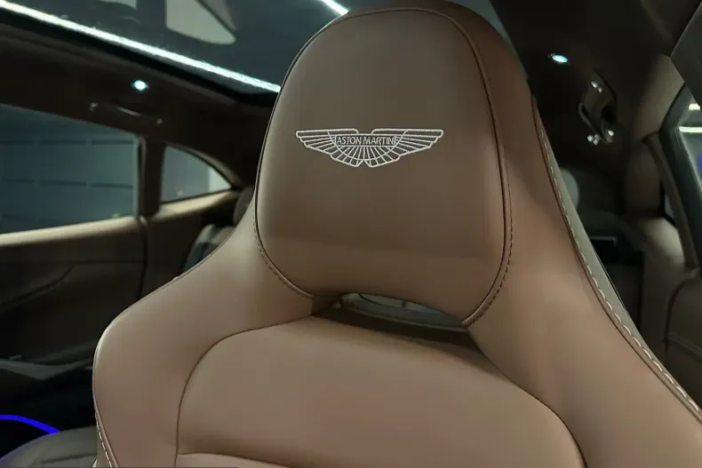 Aston Martin DBX din 2023 cu 39.000 km - oferta AST210765 - foto 15