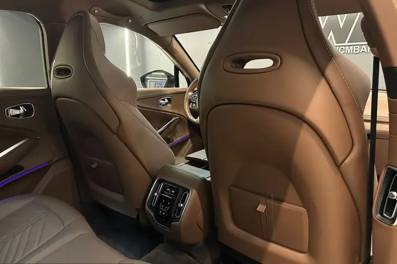 Aston Martin DBX din 2023 cu 39.000 km - oferta AST210765 - foto 23