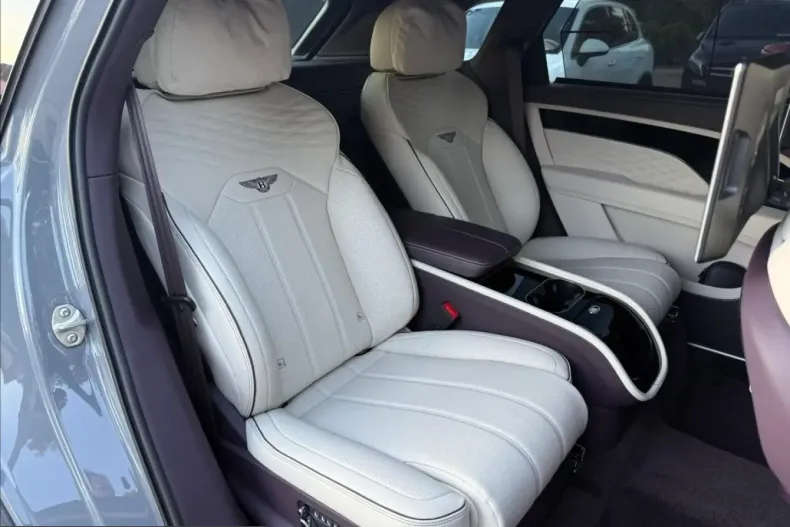 Bentley Bentayga din 2024 cu 7.200 km - oferta BEN210766 - foto 16