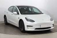 Tesla Model 3 din 2023 cu 44.038 km - oferta TES210768 - foto 1
