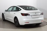 Tesla Model 3 din 2023 cu 44.038 km - oferta TES210768 - foto 4