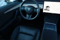 Tesla Model 3 din 2023 cu 44.038 km - oferta TES210768 - foto 7