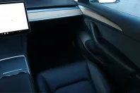 Tesla Model 3 din 2023 cu 44.038 km - oferta TES210768 - foto 8