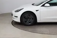 Tesla Model 3 din 2023 cu 44.038 km - oferta TES210768 - foto 14