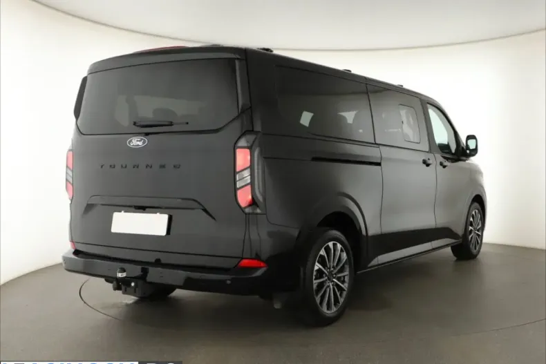 Ford Tourneo Custom din 2025 cu 9.025 km - oferta FOR210771 - foto 5