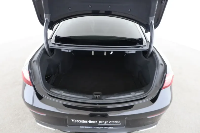 Mercedes-Benz E 400 (Clasa E) din 2023 cu 88.029 km - oferta MER210777 - foto 15