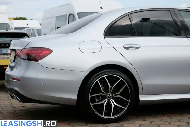 Mercedes-Benz E 400 (Clasa E) din 2021 cu 92.200 km - oferta MER210778 - foto 5