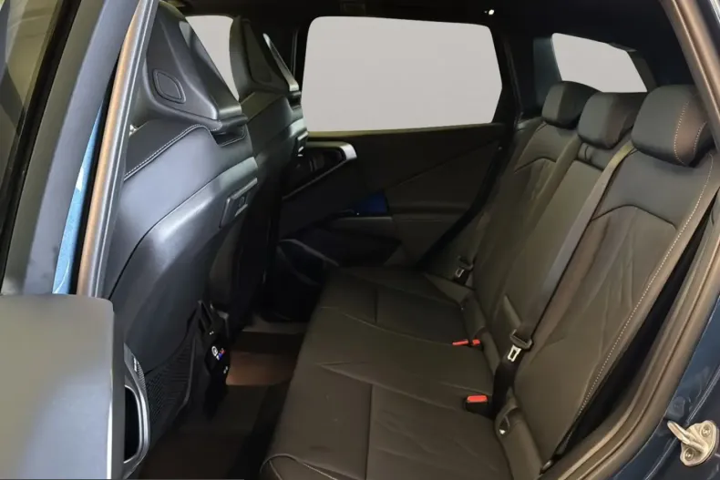 BMW X3 (Seria X) din 2025 cu 23.025 km - oferta BMW210780 - foto 9