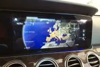 Mercedes-Benz E 300 (Clasa E) din 2022 cu 54.205 km - oferta MER210781 - foto 13