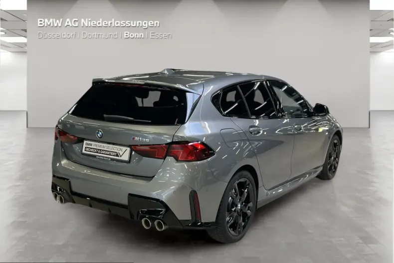 BMW M135i (Seria 1) din 2025 cu 25.275 km - oferta BMW210782 - foto 4