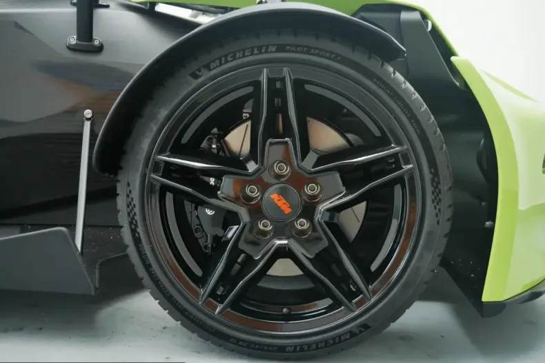 KTM X-BOW din 2023 cu 9.580 km - oferta KTM210784 - foto 7