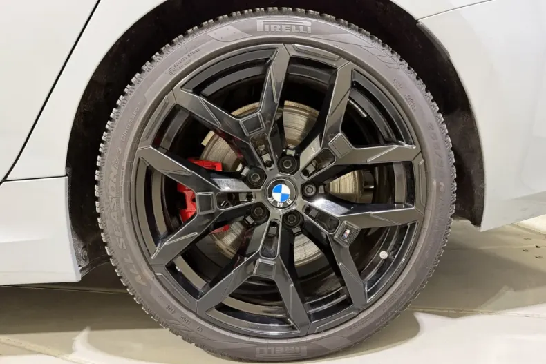 BMW M340i (Seria 3) din 2025 cu 16.339 km - oferta BMW210788 - foto 8