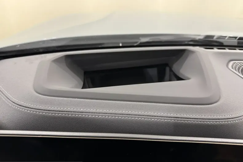 BMW M340i (Seria 3) din 2025 cu 16.339 km - oferta BMW210788 - foto 16