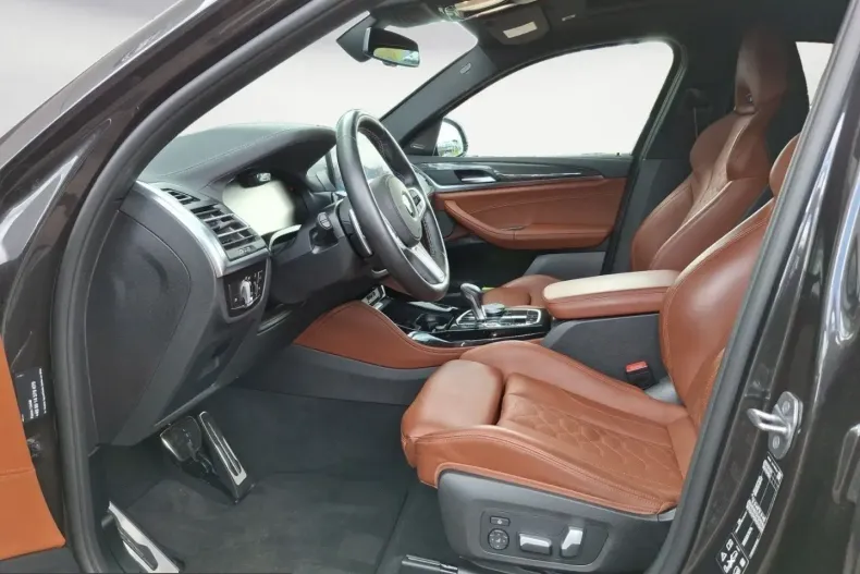 BMW X4 M (Seria X) din 2022 cu 48.490 km - oferta BMW210792 - foto 9