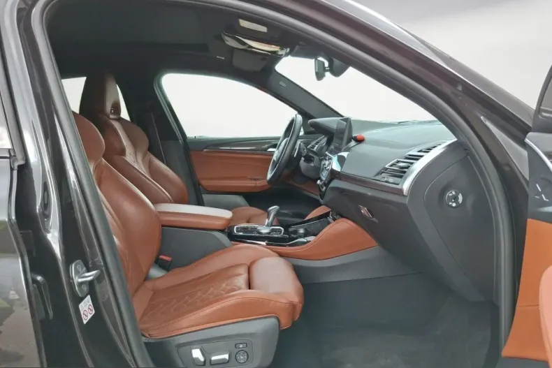 BMW X4 M (Seria X) din 2022 cu 48.490 km - oferta BMW210792 - foto 10