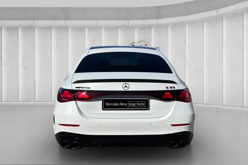 Mercedes-Benz E 53 AMG (Clasa E) din 2024 cu 14.800 km - oferta MER210798 - foto 4