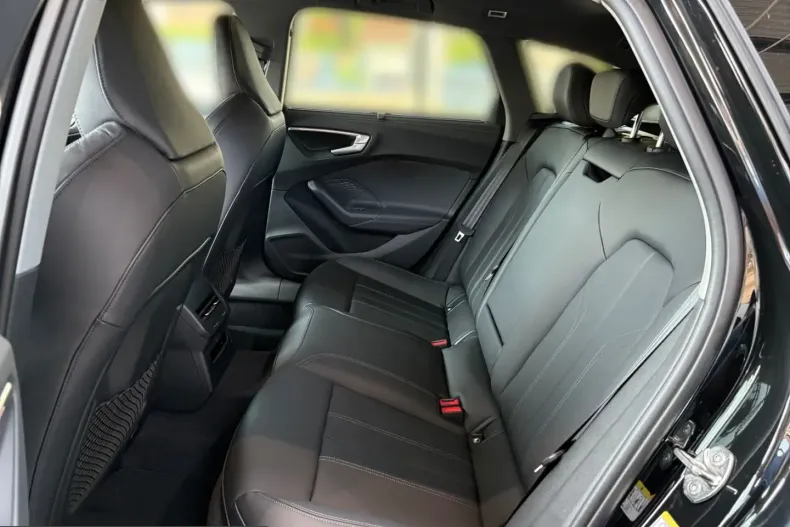 Audi A5 din 2025 cu 5.999 km - oferta AUD210801 - foto 15