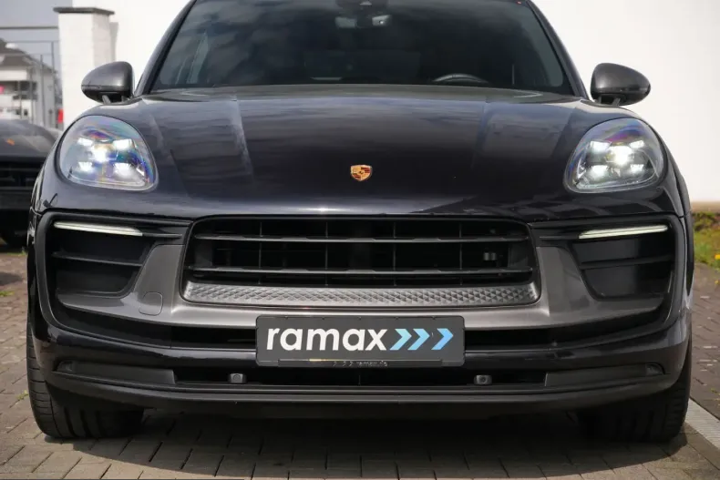 Porsche Macan din 2022 cu 44.000 km - oferta POR210807 - foto 13