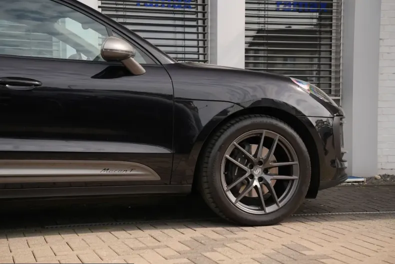 Porsche Macan din 2022 cu 44.000 km - oferta POR210807 - foto 18