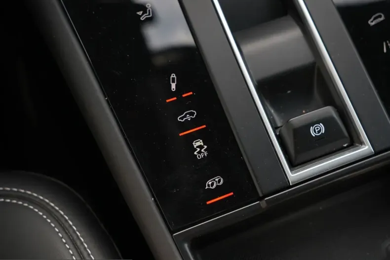 Porsche Macan din 2022 cu 44.000 km - oferta POR210807 - foto 25