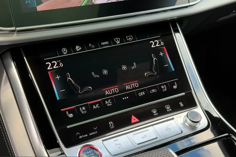 Audi SQ8 din 2025 cu 6.800 km - oferta AUD210808 - foto 35