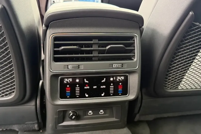 Audi SQ8 din 2025 cu 6.800 km - oferta AUD210808 - foto 42