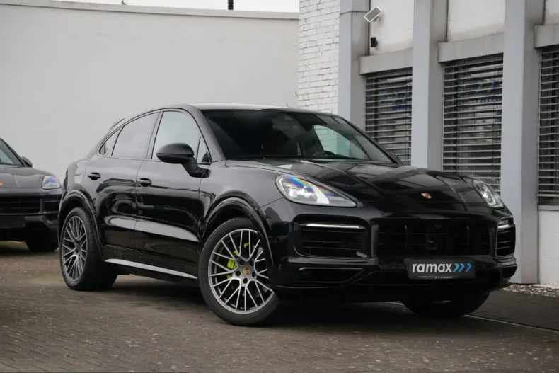 Porsche Cayenne din 2023 cu 59.000 km - oferta POR210809 - foto 3