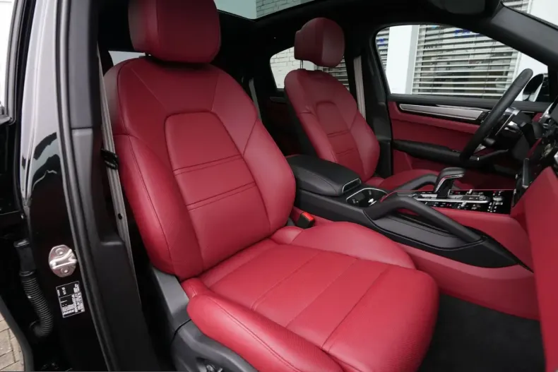 Porsche Cayenne din 2023 cu 59.000 km - oferta POR210809 - foto 21