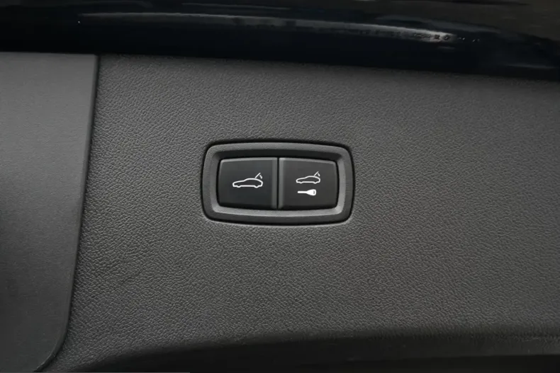 Porsche Cayenne din 2023 cu 59.000 km - oferta POR210809 - foto 47
