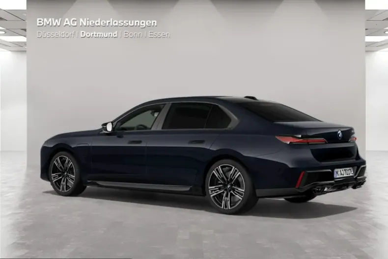 BMW M760 (Seria 7) din 2024 cu 36.613 km - oferta BMW210811 - foto 9