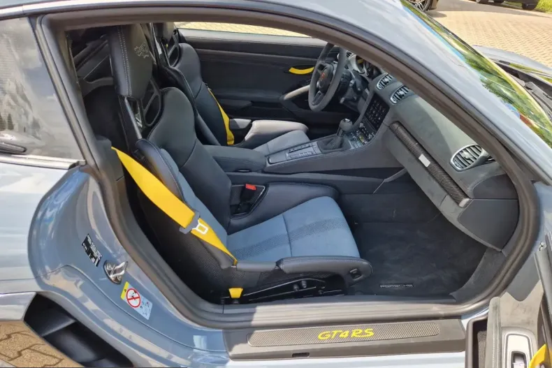 Porsche Cayman din 2022 cu 3.400 km - oferta POR210812 - foto 12