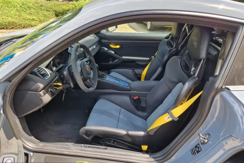 Porsche Cayman din 2022 cu 3.400 km - oferta POR210812 - foto 14