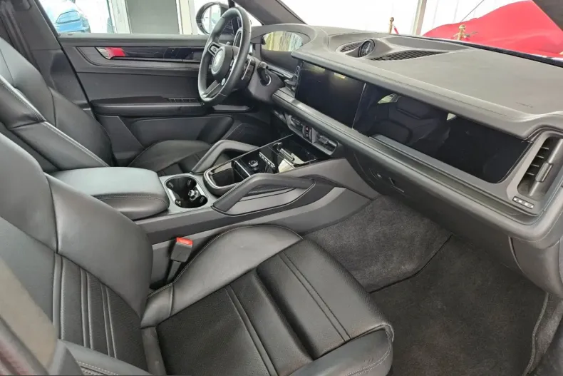 Porsche Cayenne din 2024 cu 34.000 km - oferta POR210815 - foto 13