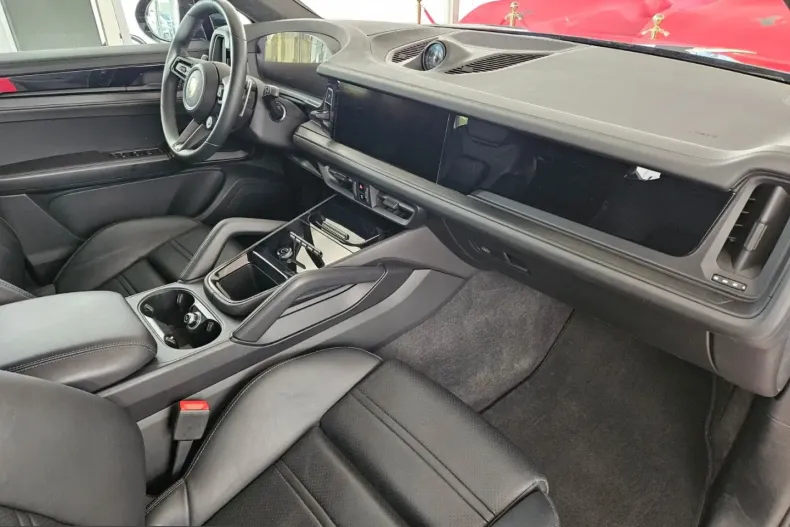 Porsche Cayenne din 2024 cu 34.000 km - oferta POR210815 - foto 15